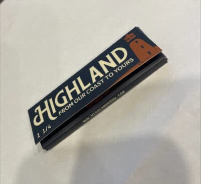 Highland - 1 1/4" Rolling Papers